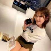 しおん 10分長くいられるよ🥺🩷 でりどす