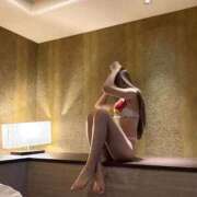 ヒメ日記 2025/12/04 13:13 投稿 王妃 レナ ニューハーフヘルスSURPRISE ONE日本橋店