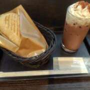 ヒメ日記 2025/08/12 06:18 投稿 ムーア 西川口デッドボール