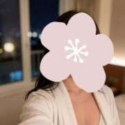 EREN もう三月なのに寒くない？？🥶 ハイエンド東京