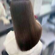 ここ 先日のヘアサロンにて。 ぷるるん小町 京橋店