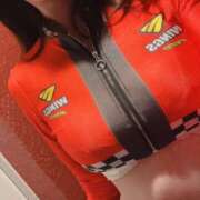 りぃ レースクイーン♡ 千葉みるみる（ユメオト）