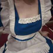 ゆいか お留守番です🪽 ラズベリードール