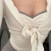 ヒメ日記 2025/09/23 09:02 投稿 井関 綾乃 人妻セレブ宮殿