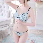 ヒメ日記 2025/12/18 13:30 投稿 シオン 人妻生レンタル