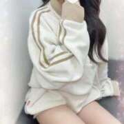 あかり 🤍お礼🤍 デザインプリズム新宿