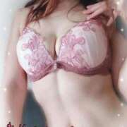 えみ 明日は、出勤予定です🍀 町田人妻城