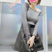 ヒメ日記 2025/11/09 22:56 投稿 さつき 逢って30秒で即尺