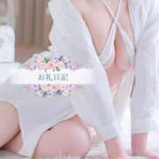 ヒメ日記 2025/06/28 12:28 投稿 ひより ノーパンエステ!?絶頂させる天使たち