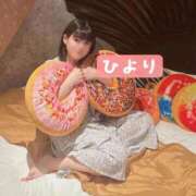 ヒメ日記 2025/08/27 22:48 投稿 ひより ノーパンエステ!?絶頂させる天使たち