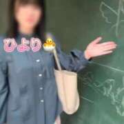 ヒメ日記 2025/11/18 13:58 投稿 ひより ノーパンエステ!?絶頂させる天使たち