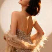 ヒメ日記 2025/11/22 05:00 投稿 天海佑梨 プレジデントハウス