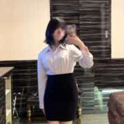 ヒメ日記 2025/03/19 08:09 投稿 七宮なぎ ハプニング痴漢電車or全裸入室