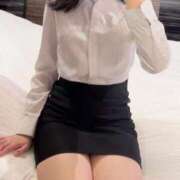 ヒメ日記 2025/10/12 10:17 投稿 七宮なぎ ハプニング痴漢電車or全裸入室