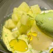 東 メロンの足音がきこえてきた！！！ 新宿人妻城