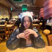 しおり こんにちは🫶 T-BACKS てぃ～ばっくす栄町店