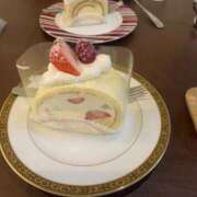 さき 🥱 白い巨乳