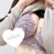 白鳥いちか はるがきた🌸🤍 アロマファンタジー高輪