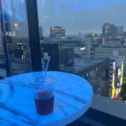 つき 4月は🥰 池袋マリン別館