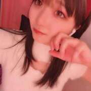 ヒメ日記 2025/04/23 18:00 投稿 飯島なゆか 断りきれない美人マッサージ嬢たち