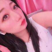 ヒメ日記 2025/08/25 11:28 投稿 飯島なゆか 断りきれない美人マッサージ嬢たち