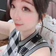 ヒメ日記 2025/09/07 15:58 投稿 飯島なゆか 断りきれない美人マッサージ嬢たち