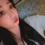 ヒメ日記 2025/10/23 15:02 投稿 飯島なゆか 断りきれない美人マッサージ嬢たち