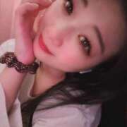 ヒメ日記 2025/10/25 15:02 投稿 飯島なゆか 断りきれない美人マッサージ嬢たち