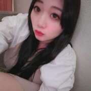 ヒメ日記 2025/11/05 18:02 投稿 飯島なゆか 断りきれない美人マッサージ嬢たち