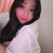 ヒメ日記 2025/11/11 16:01 投稿 飯島なゆか 断りきれない美人マッサージ嬢たち