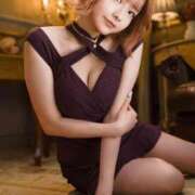 つき まじ天使🪽🤍 Versailles