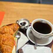 ヒメ日記 2025/10/27 12:21 投稿 まろん とある風俗店♡やりすぎさーくる新宿大久保店♡で色んな無料オプションしてみました