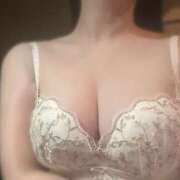 ヒメ日記 2025/03/13 14:34 投稿 かりん プールサイド