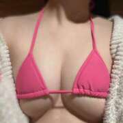 ヒメ日記 2025/04/30 19:00 投稿 かりん プールサイド