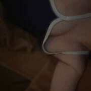 ヒメ日記 2025/05/17 12:00 投稿 かりん プールサイド