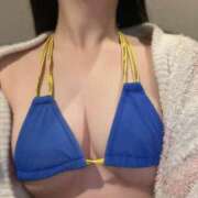 ヒメ日記 2025/05/31 21:00 投稿 かりん プールサイド