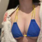 ヒメ日記 2025/06/01 13:30 投稿 かりん プールサイド