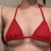 ヒメ日記 2025/07/17 13:30 投稿 かりん プールサイド