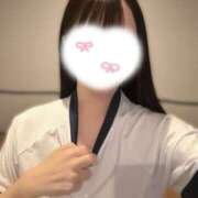 ヒメ日記 2025/07/19 12:00 投稿 かりん プールサイド