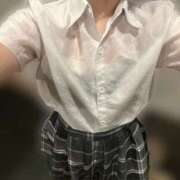 ヒメ日記 2026/02/07 10:00 投稿 かりん プールサイド