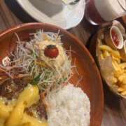 もえ 食欲止まりません😭💗 リッチドールフェミニン