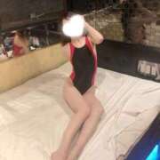 ヒメ日記 2025/04/02 22:00 投稿 【えな】業界未経験のドエロ美女 コーチと私と、ビート板･･･