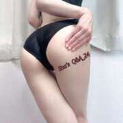 ヒメ日記 2025/07/01 12:05 投稿 【えな】業界未経験のドエロ美女 コーチと私と、ビート板･･･