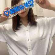 ヒメ日記 2025/07/23 12:04 投稿 【えな】業界未経験のドエロ美女 コーチと私と、ビート板･･･