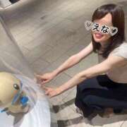 ヒメ日記 2025/08/16 08:13 投稿 【えな】業界未経験のドエロ美女 コーチと私と、ビート板･･･