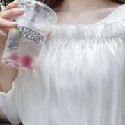 ヒメ日記 2025/10/15 22:53 投稿 【えな】業界未経験のドエロ美女 コーチと私と、ビート板･･･