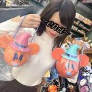 ヒメ日記 2025/11/03 09:53 投稿 【えな】業界未経験のドエロ美女 コーチと私と、ビート板･･･