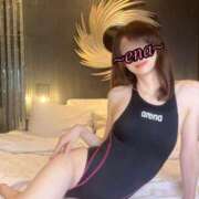 ヒメ日記 2025/11/22 17:53 投稿 【えな】業界未経験のドエロ美女 コーチと私と、ビート板･･･