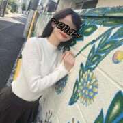 ヒメ日記 2025/11/22 22:03 投稿 【えな】業界未経験のドエロ美女 コーチと私と、ビート板･･･