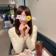 ヒメ日記 2025/12/28 16:13 投稿 【えな】業界未経験のドエロ美女 コーチと私と、ビート板･･･